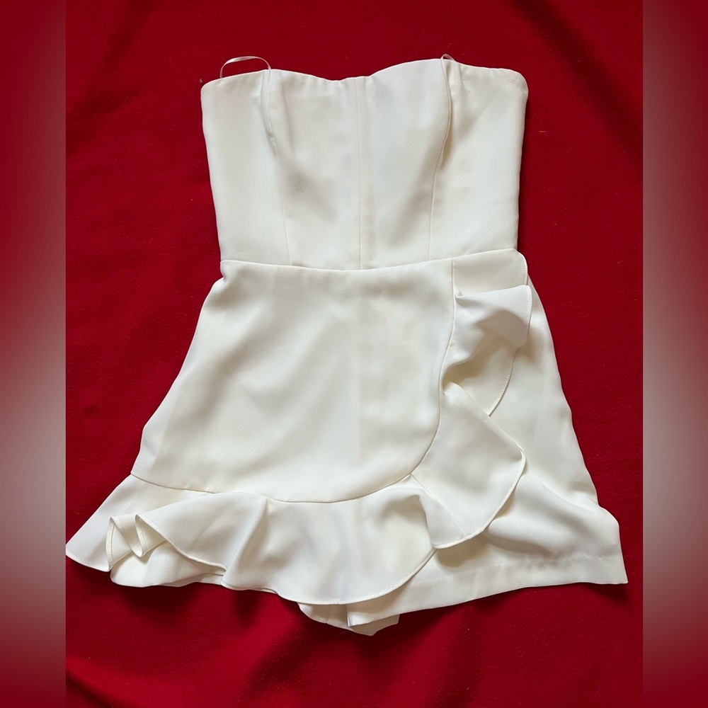 Amanda Uprichard Strapless Ruffled Shorts Romper SZ XS